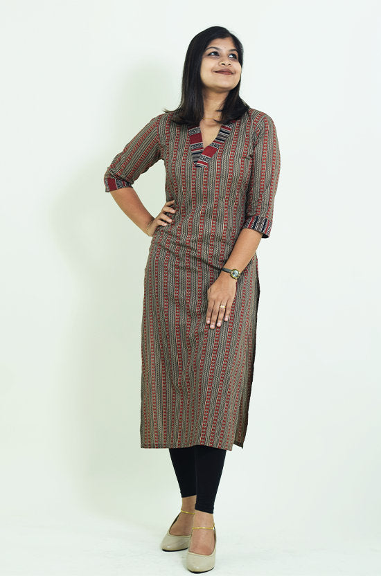 IYKA-Maroon High Collared Cotton Kurtha #010040