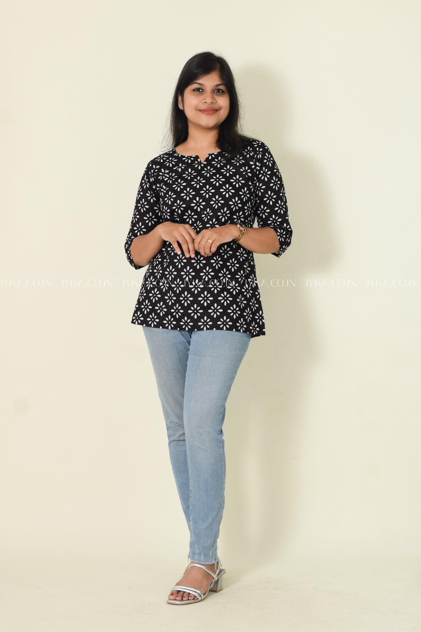 IYKA-BLACK COTTON SHORT KURTHI #00151SHO
