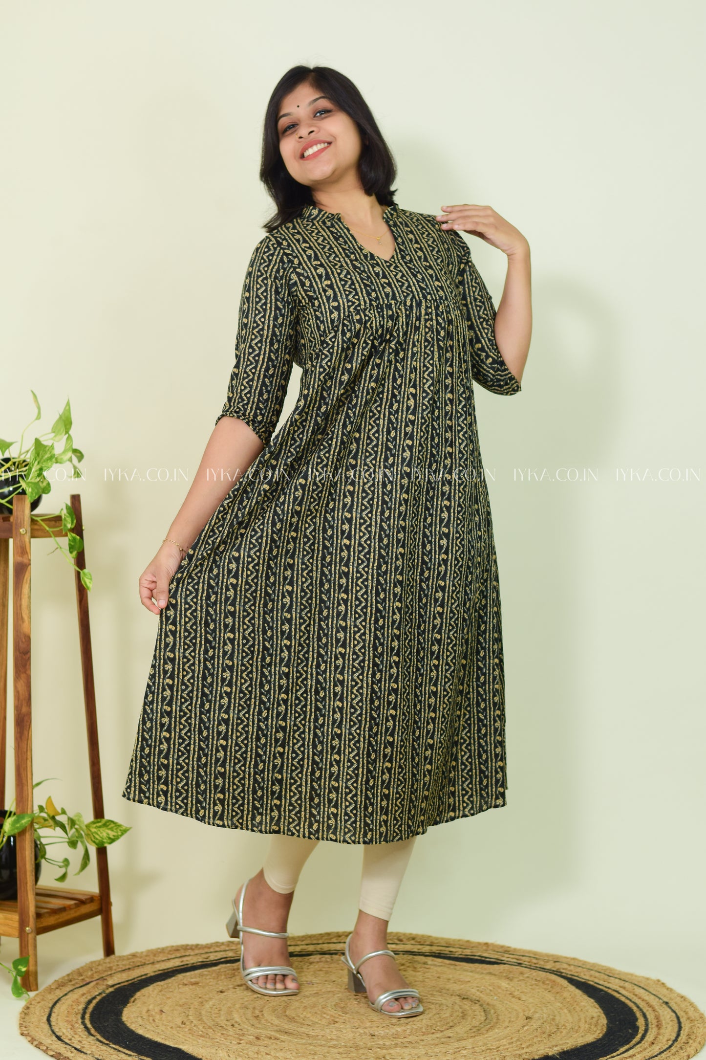 Dark Drape A-line Kurthi