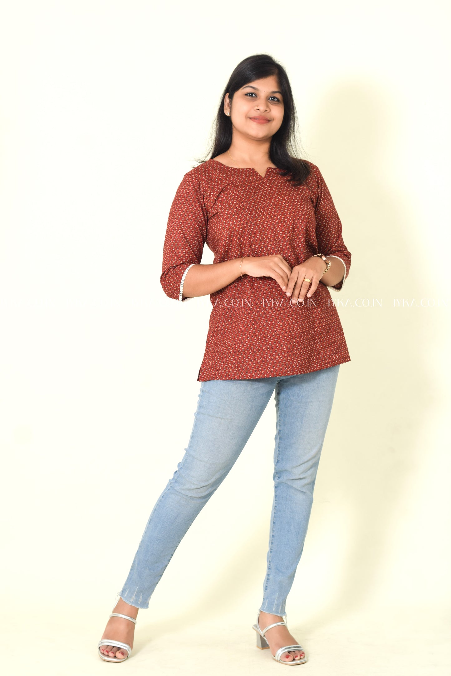 IYKA-RED COTTON SHORT KURTHI #00149SHO