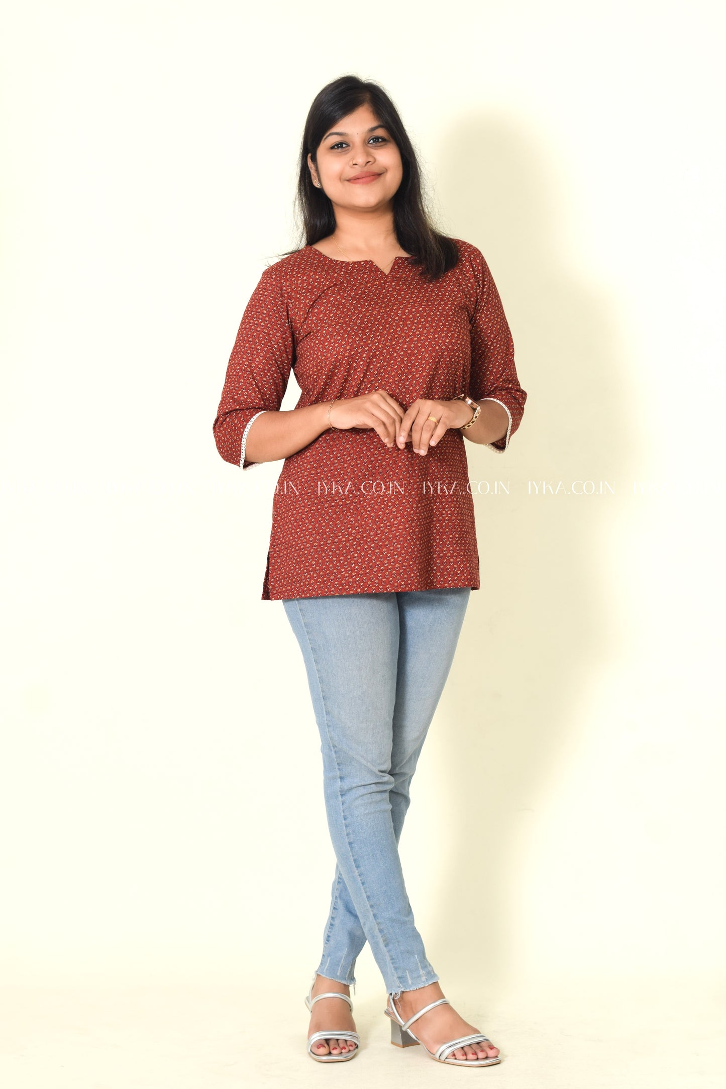 IYKA-RED COTTON SHORT KURTHI #00149SHO