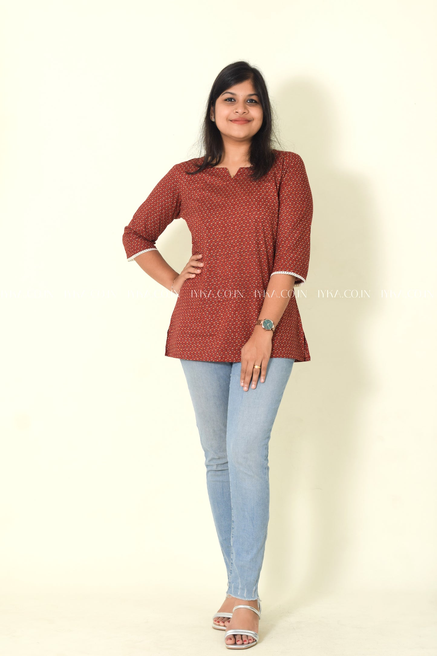 IYKA-RED COTTON SHORT KURTHI #00149SHO