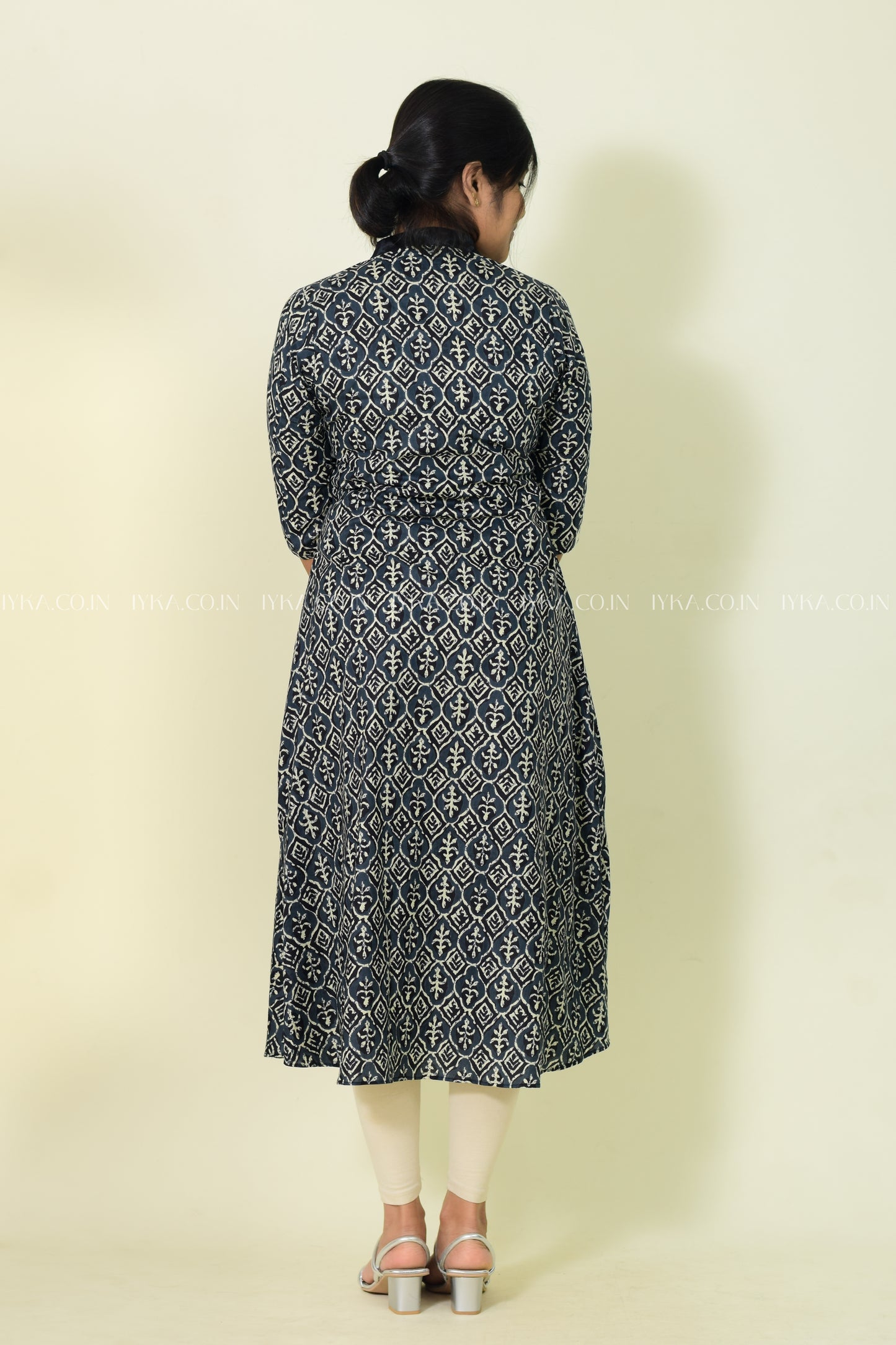 IYKA-GREY AND BLACK COTTON ALINE KURTHI#00186KUR