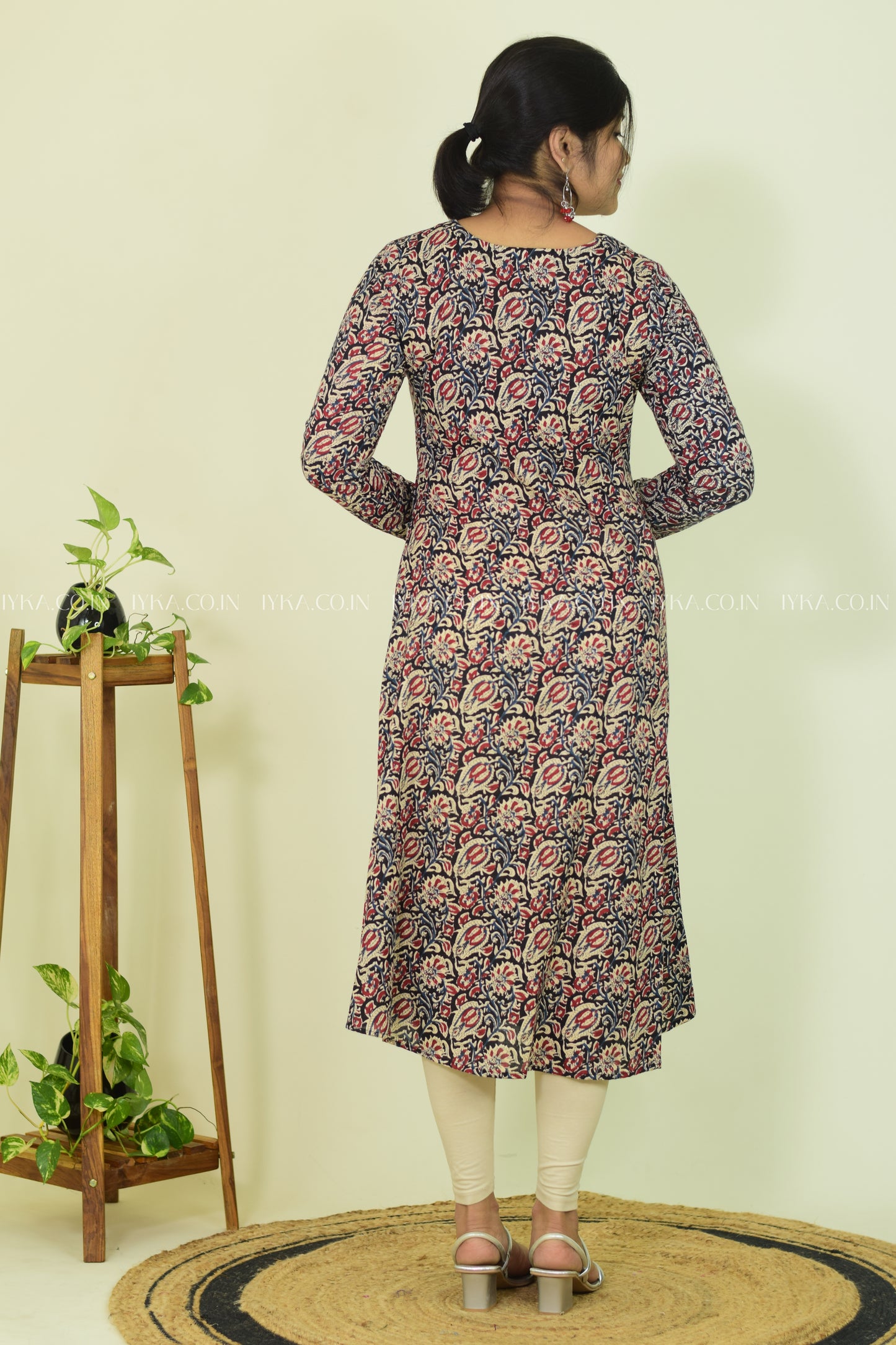 Kalamkari Grace