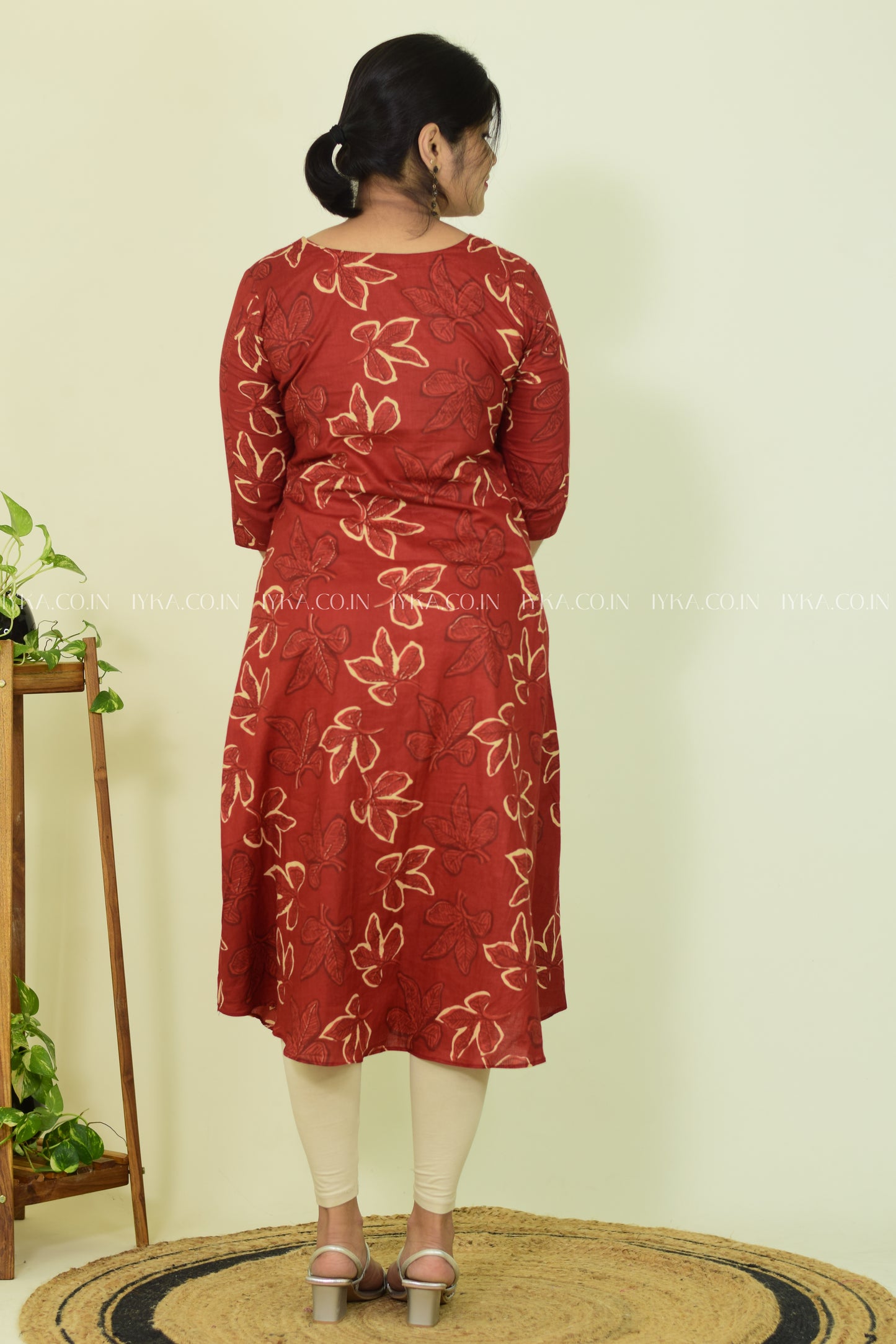 Floral Embrace – Red Kurthi
