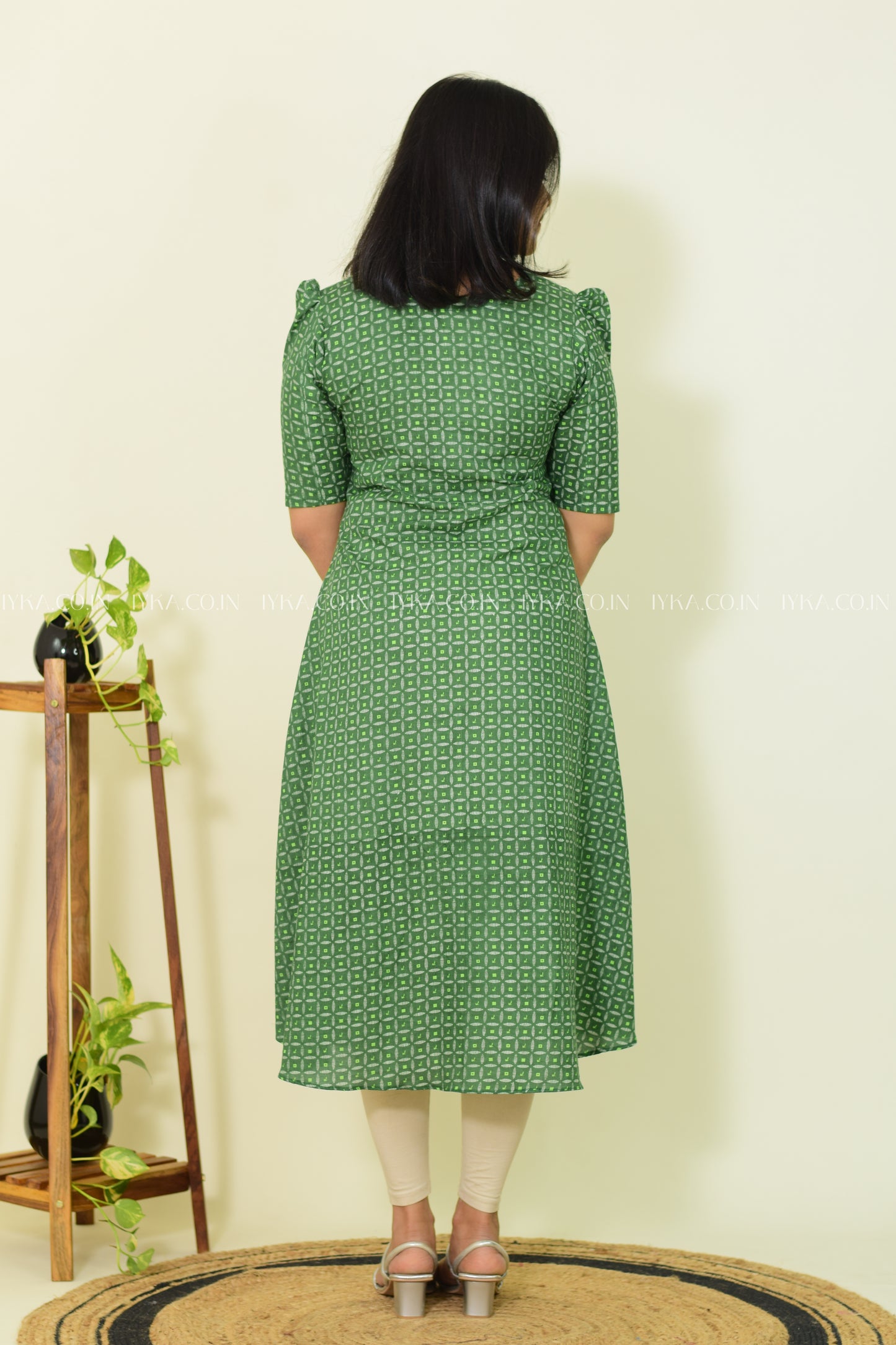 Neem Breeze – Green Cotton Kurthi