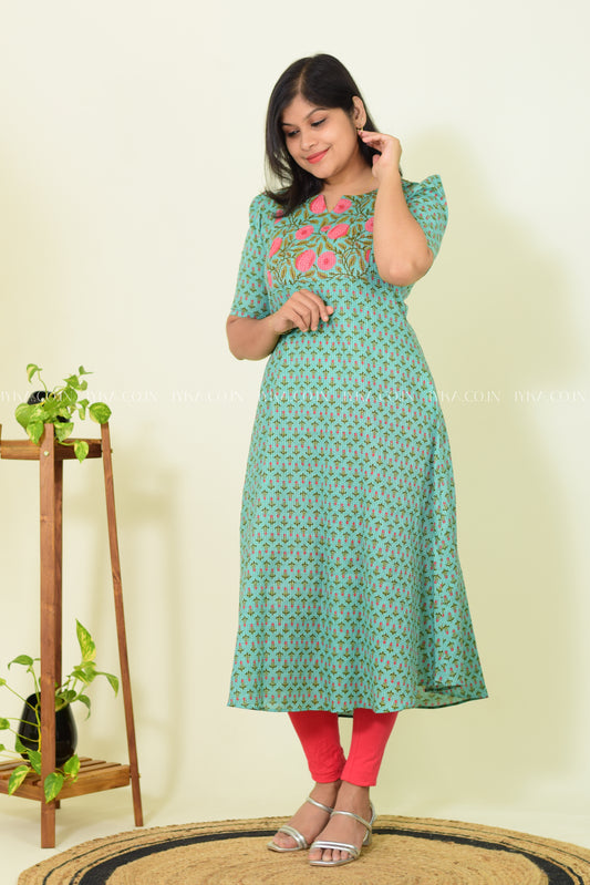 Pista Bloom A-Line Kurthi