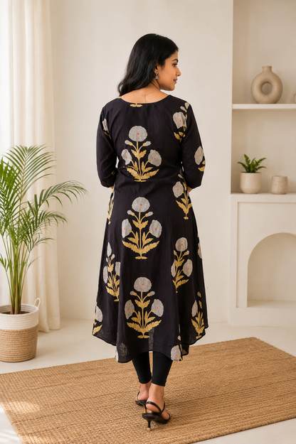 Ebony Bloom