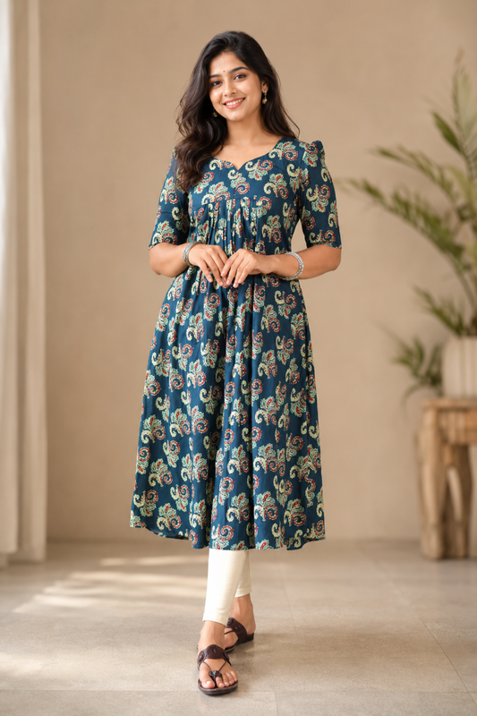 Statement Sweetheart Blue