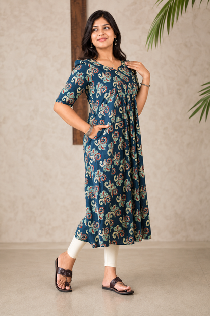 Statement Sweetheart Blue