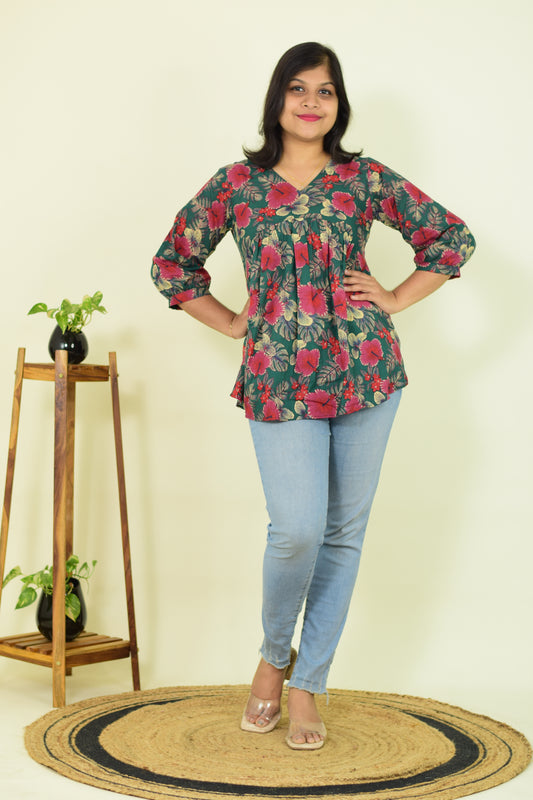 Vrindavan Short Kurthi