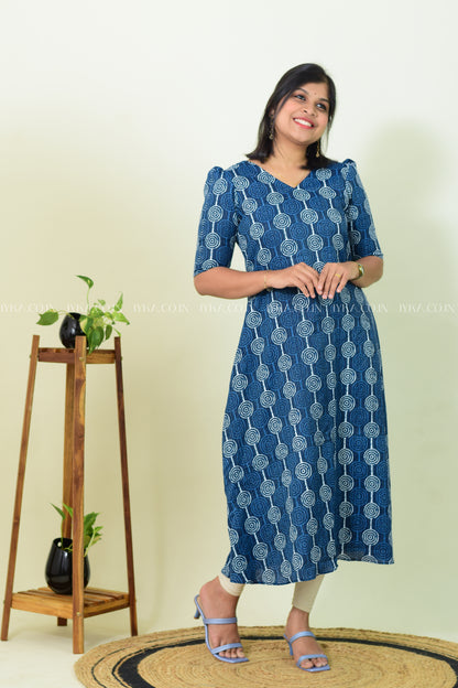 Katha Nights Cotton Kurthi