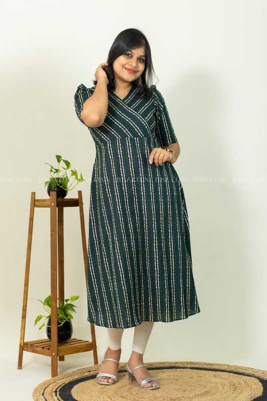 Emerald Crossline Kurtha