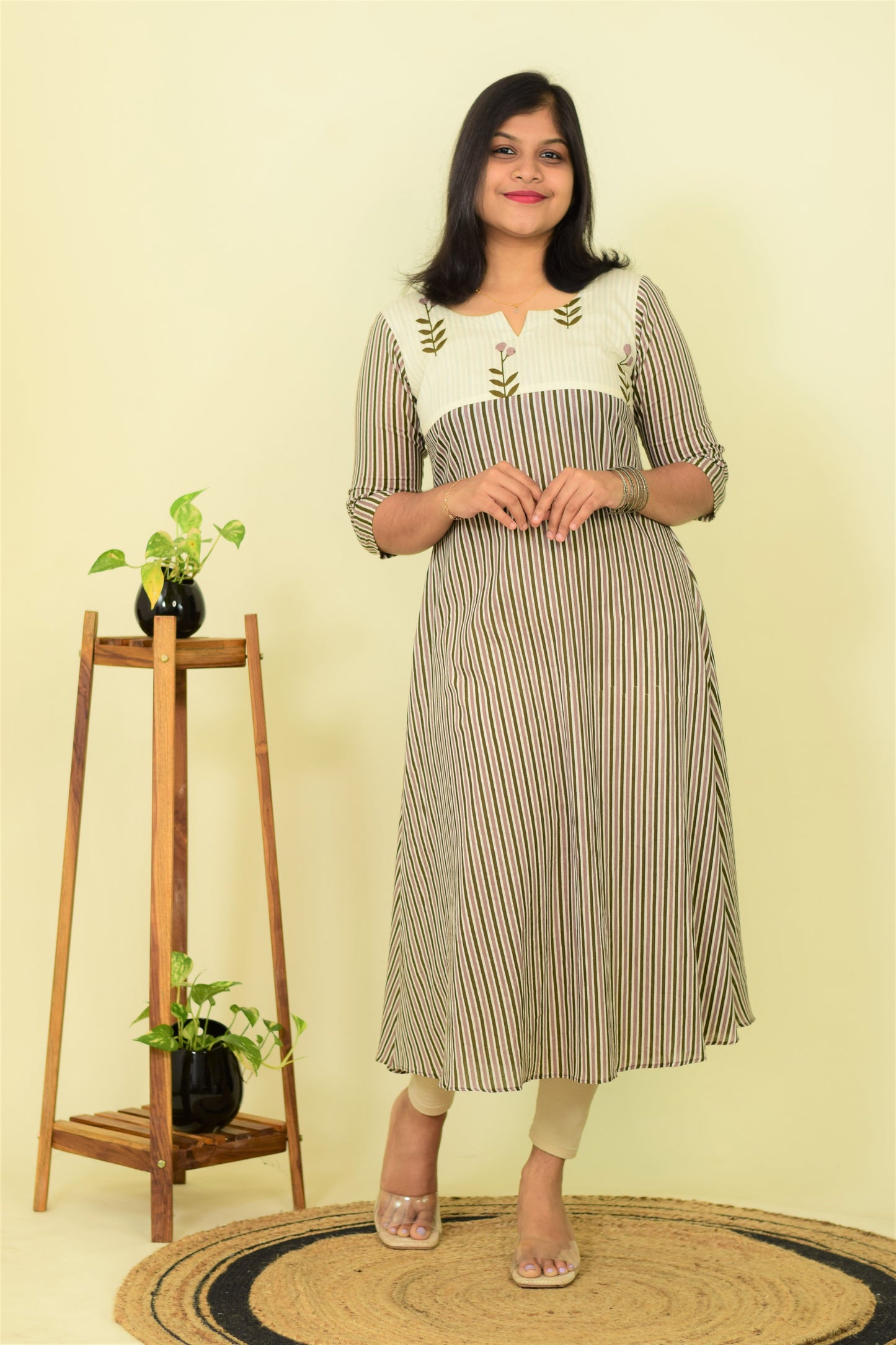 Grey Petal Path Kurthi