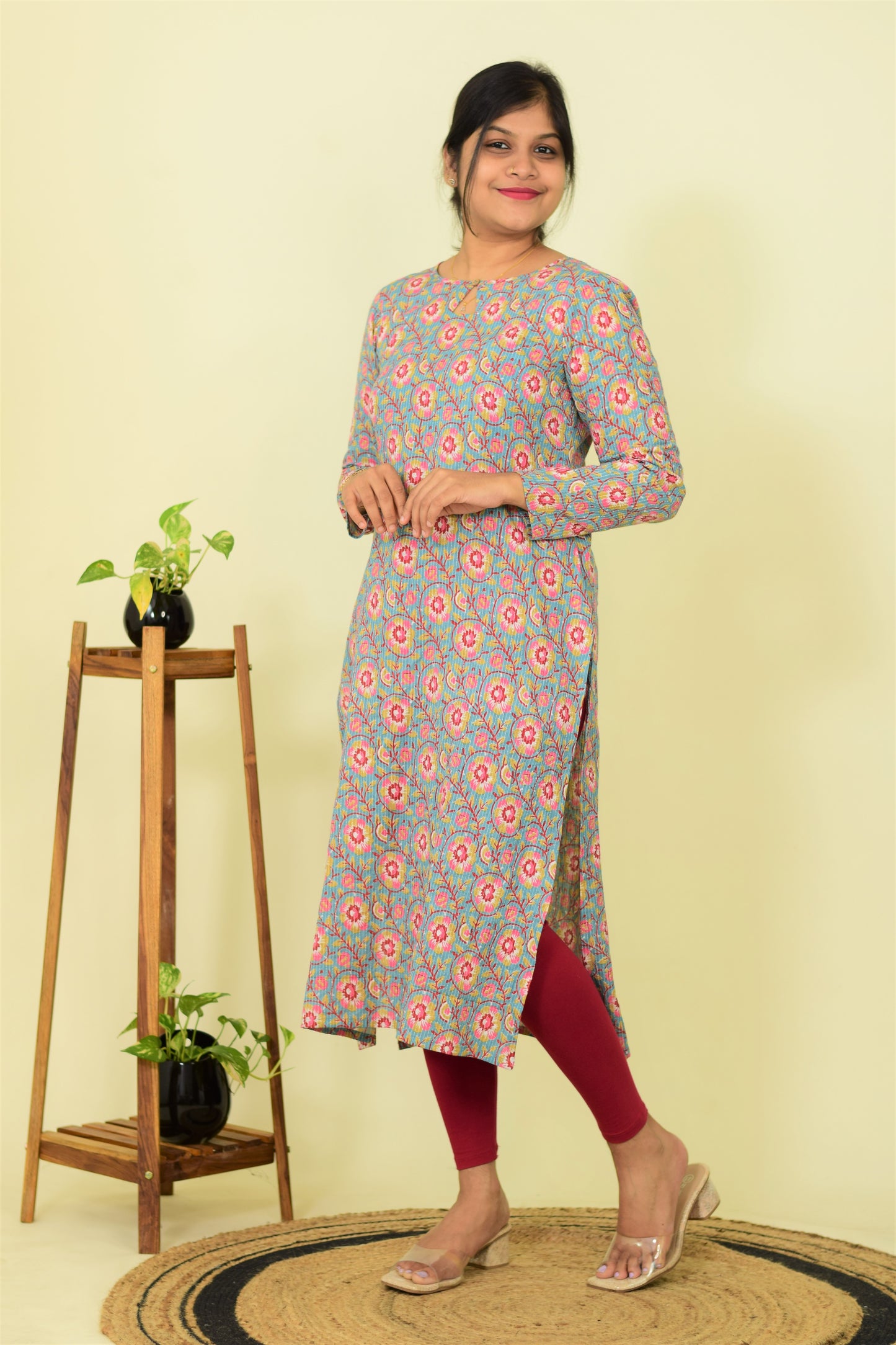Waterlily Bloom Kurthi