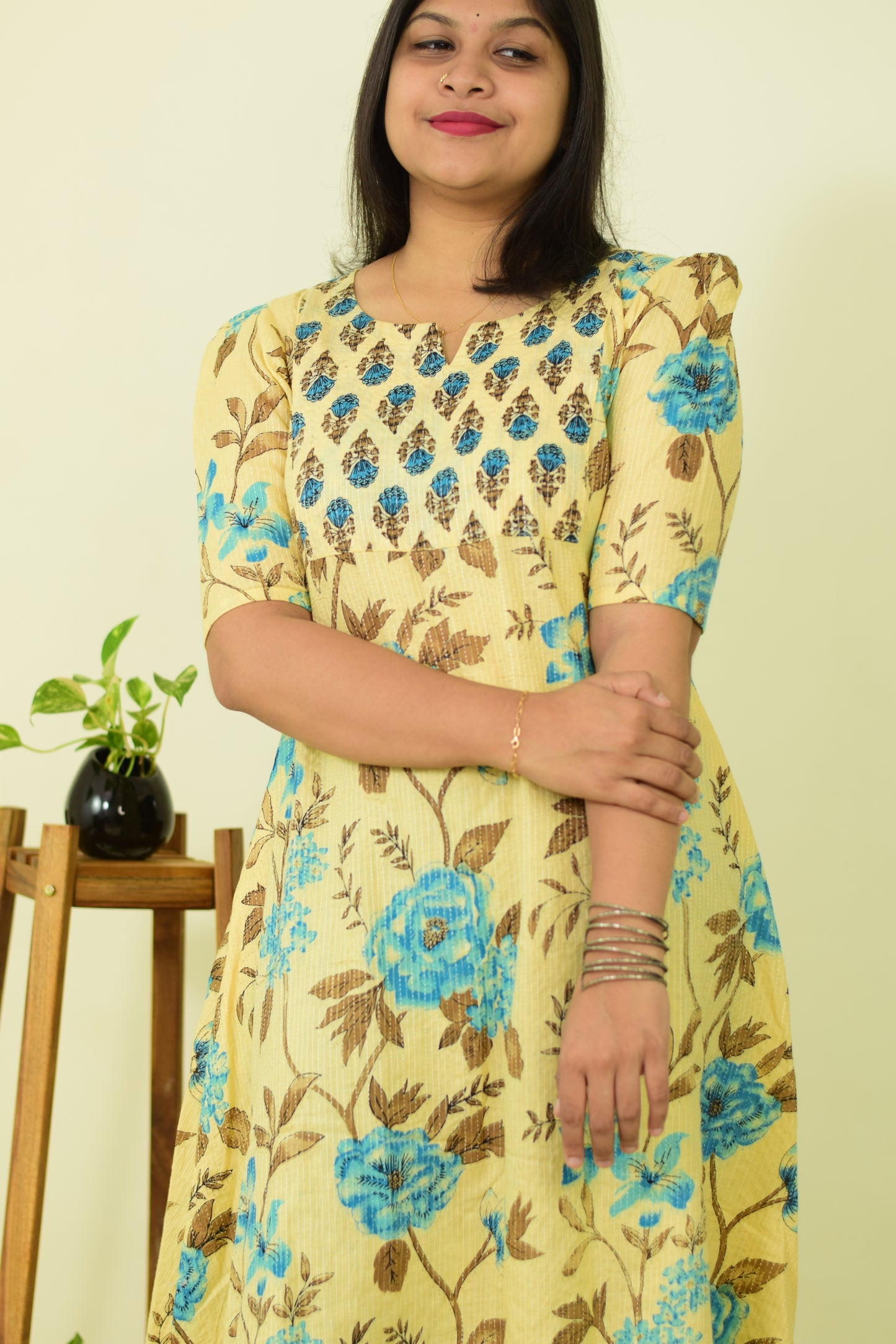 Cream Blossom Puff Kurthi