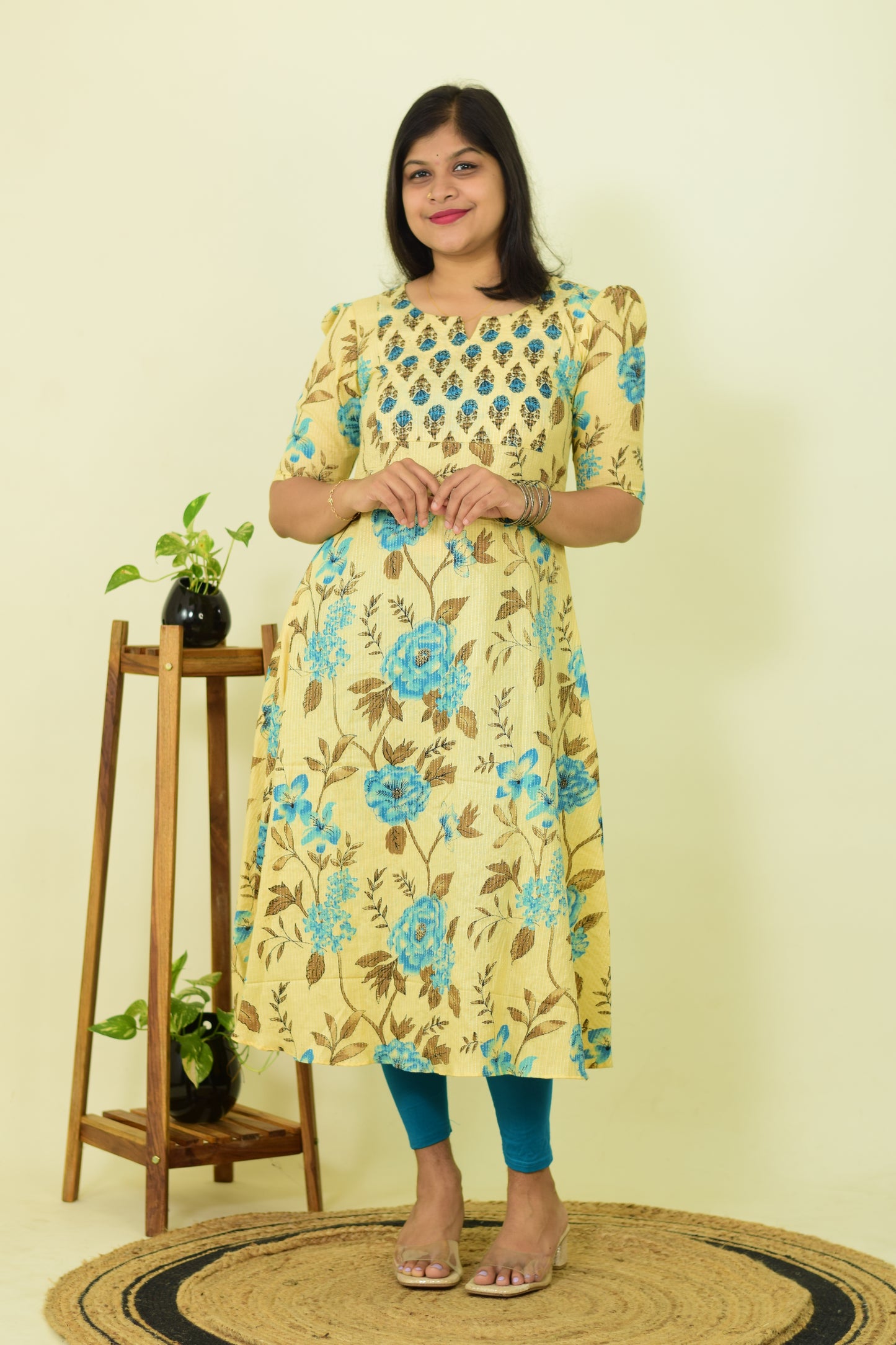 Cream Blossom Puff Kurthi