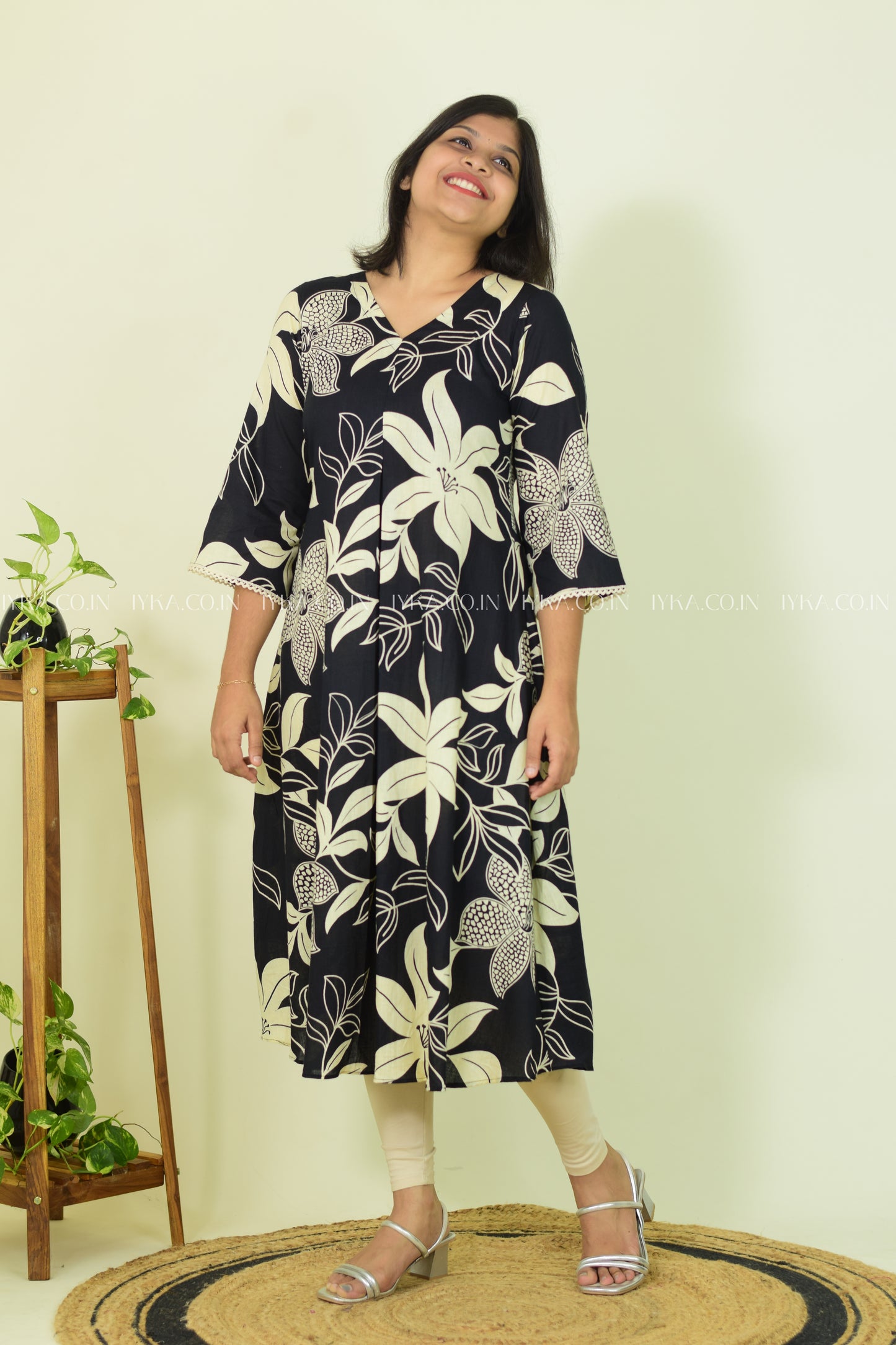 Whispers of Lace – Black Floral
