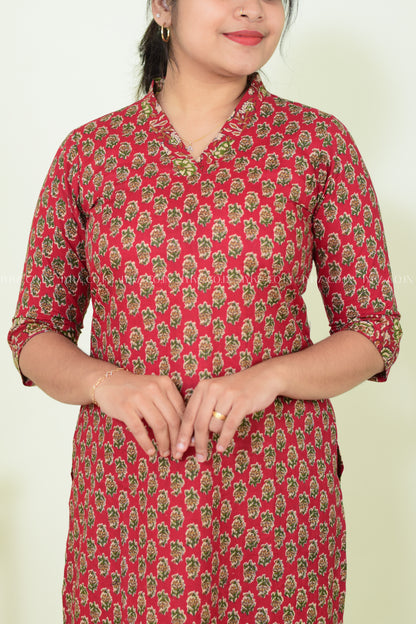 IYKA- RED FLORAL PRINTED COTTON SLITTED KURTHI #00254KUR