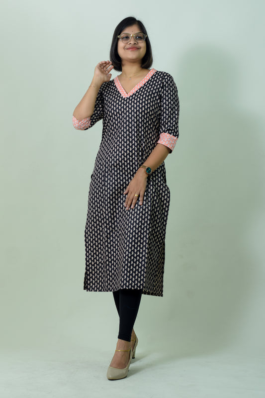 IYKA-BLACK HIGH COLLARED COTTON KURTHA #00011KUR