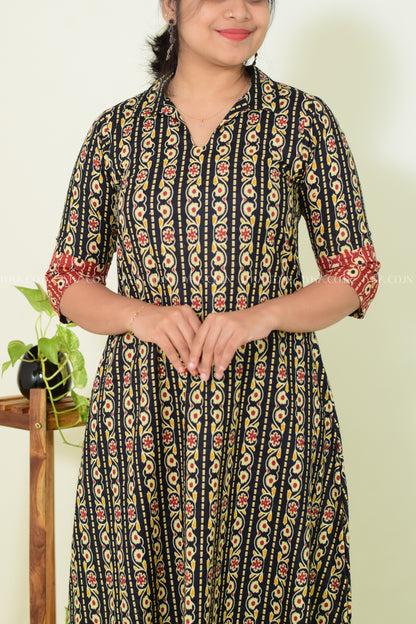 IYKA- BLACK COLLARED COTTON ALINE KURTHI #00261KUR