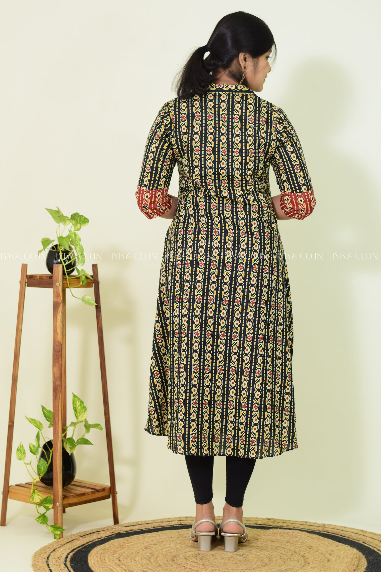 IYKA- BLACK COLLARED COTTON ALINE KURTHI #00261KUR