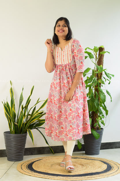 Sitaara whites