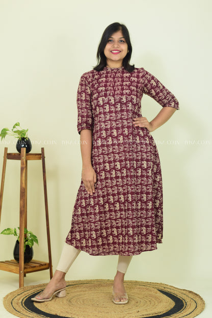 Nature’s Muse Kurthi