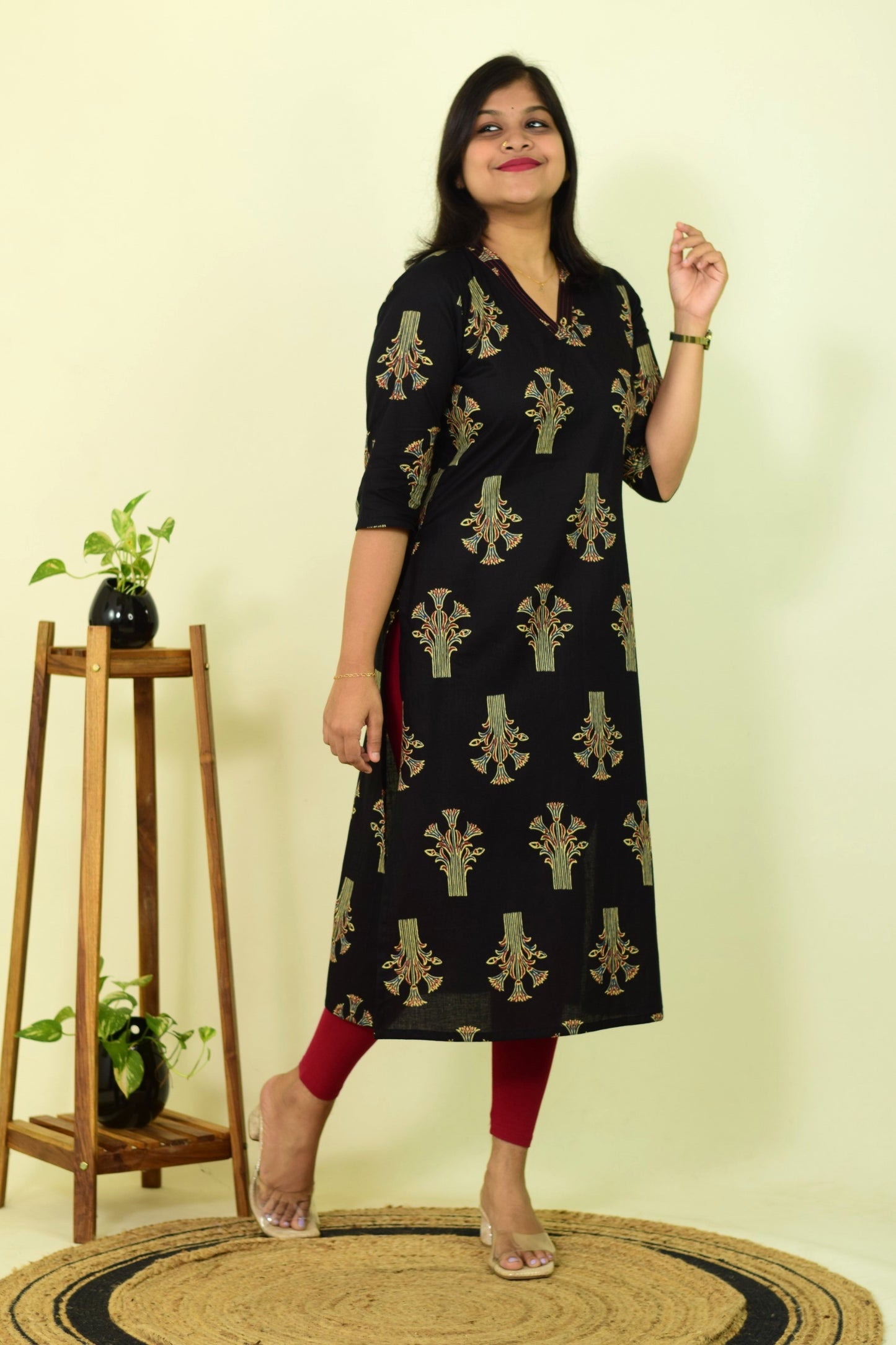 Raat-Laal Slit Kurta