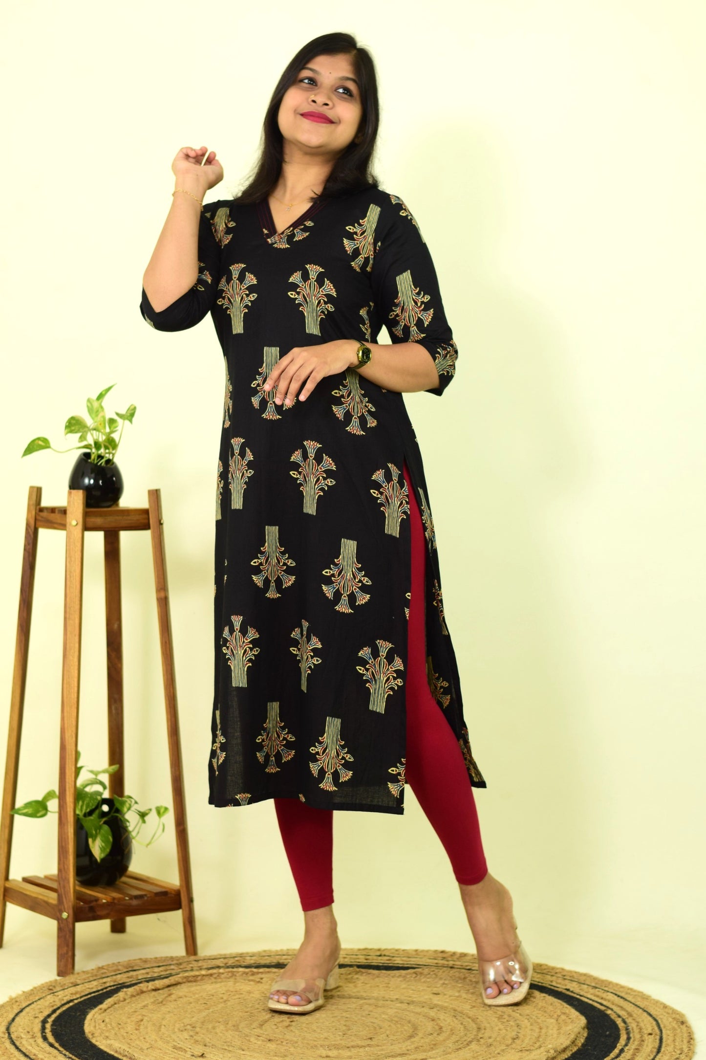 Raat-Laal Slit Kurta